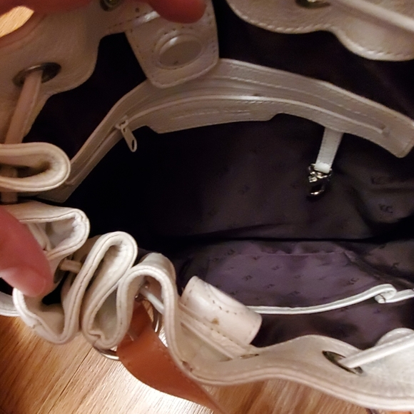 Handbag - Picture 4 of 7